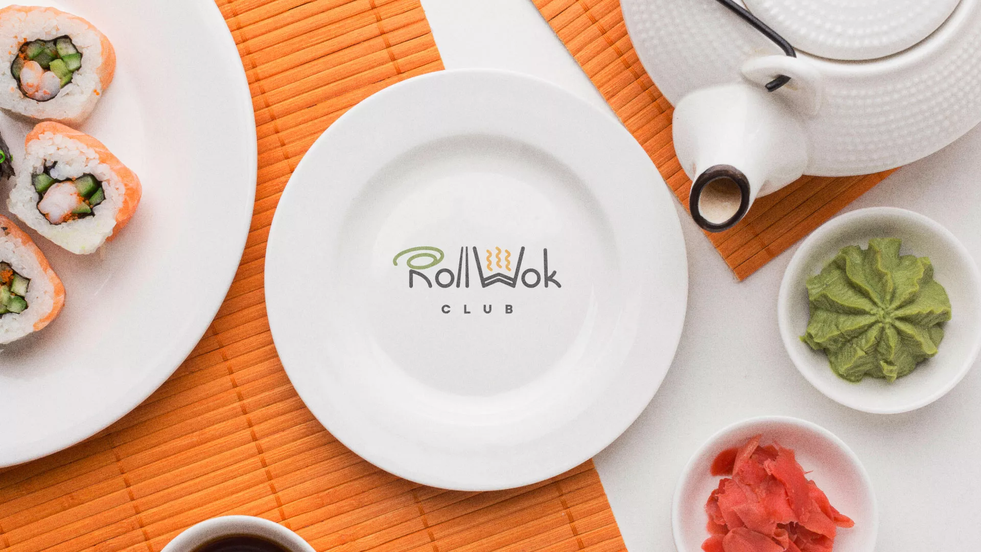 Разработка логотипа и фирменного стиля суши-бара «Roll Wok Club» в Немане